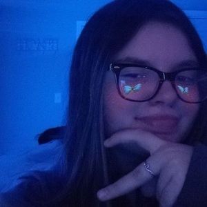 Meet your Posher, Ava